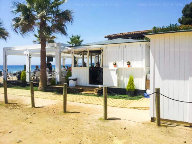 Chiringuito de madera Cancún aseo Reno y pérgola Calonge