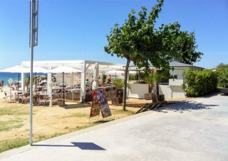 Chiringuito de madera Cancún y pérgola de madera Montgat vista 1