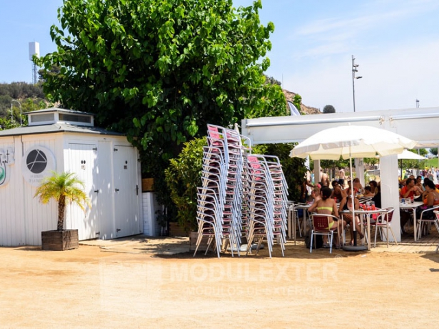 Aseo de madera y Pergola Palamos vista 1